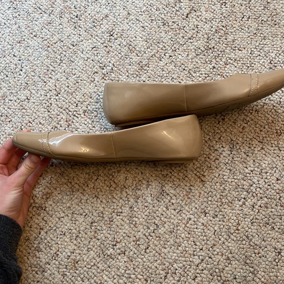 Dr Scholls nude flats - Picture 3 of 5